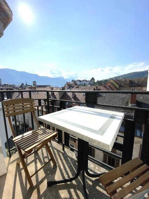 T3 De 73 M2 , Garage , Vue Montagnes Et Chateau อานซี ภายนอก รูปภาพ